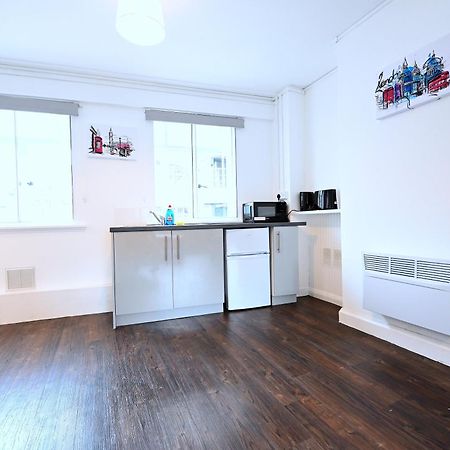 Centrally Located Flat In Leicester Square Londra Exterior foto
